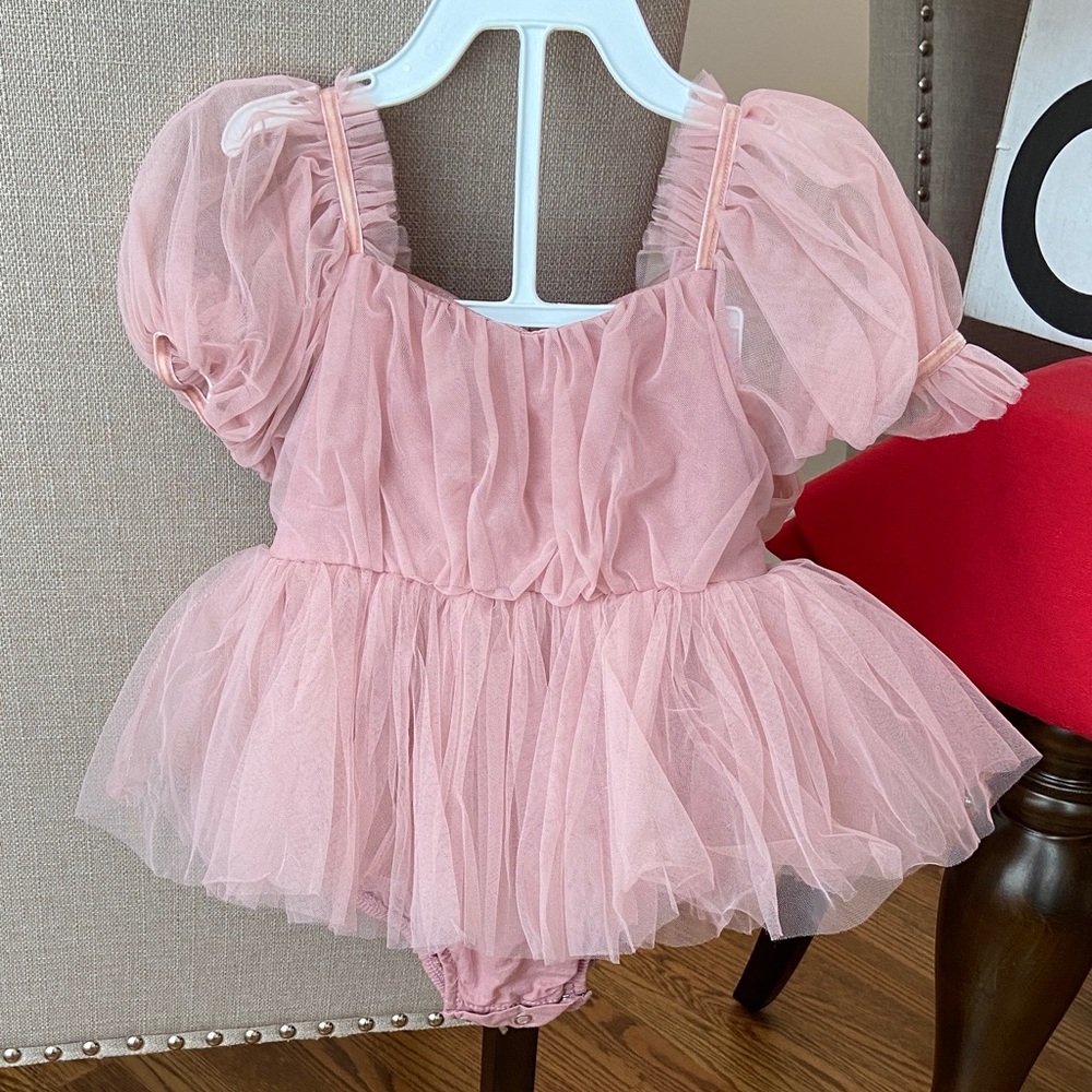 Dusty Rose Flower Fairy
Baby Girl Pink Tulle Romper from Arabella and Rose